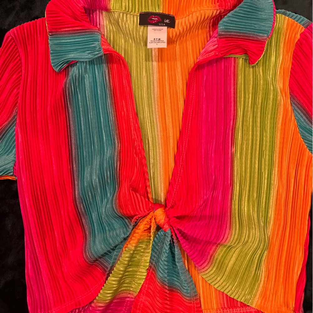 Colorful Blouse - Picture 3 of 3